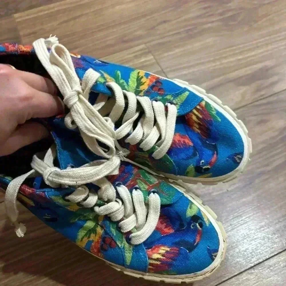 Farm Rio Printed‎ Sneakers 7.5